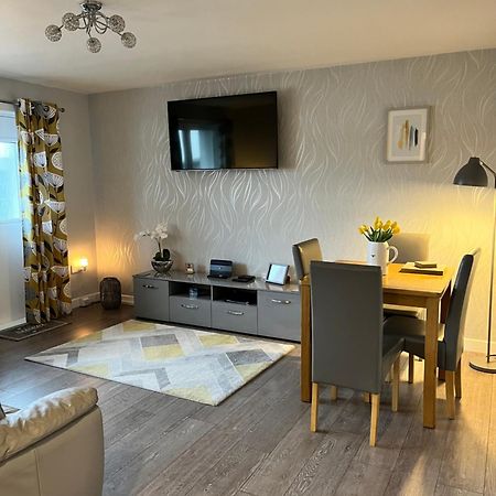 Modern 2 Bed Apartment أوبان المظهر الخارجي الصورة