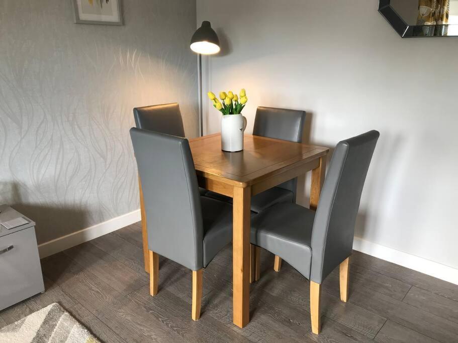 Modern 2 Bed Apartment أوبان المظهر الخارجي الصورة